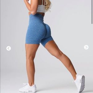 NVGTN Scrunch Seamless Shorts ( Blue Sky )